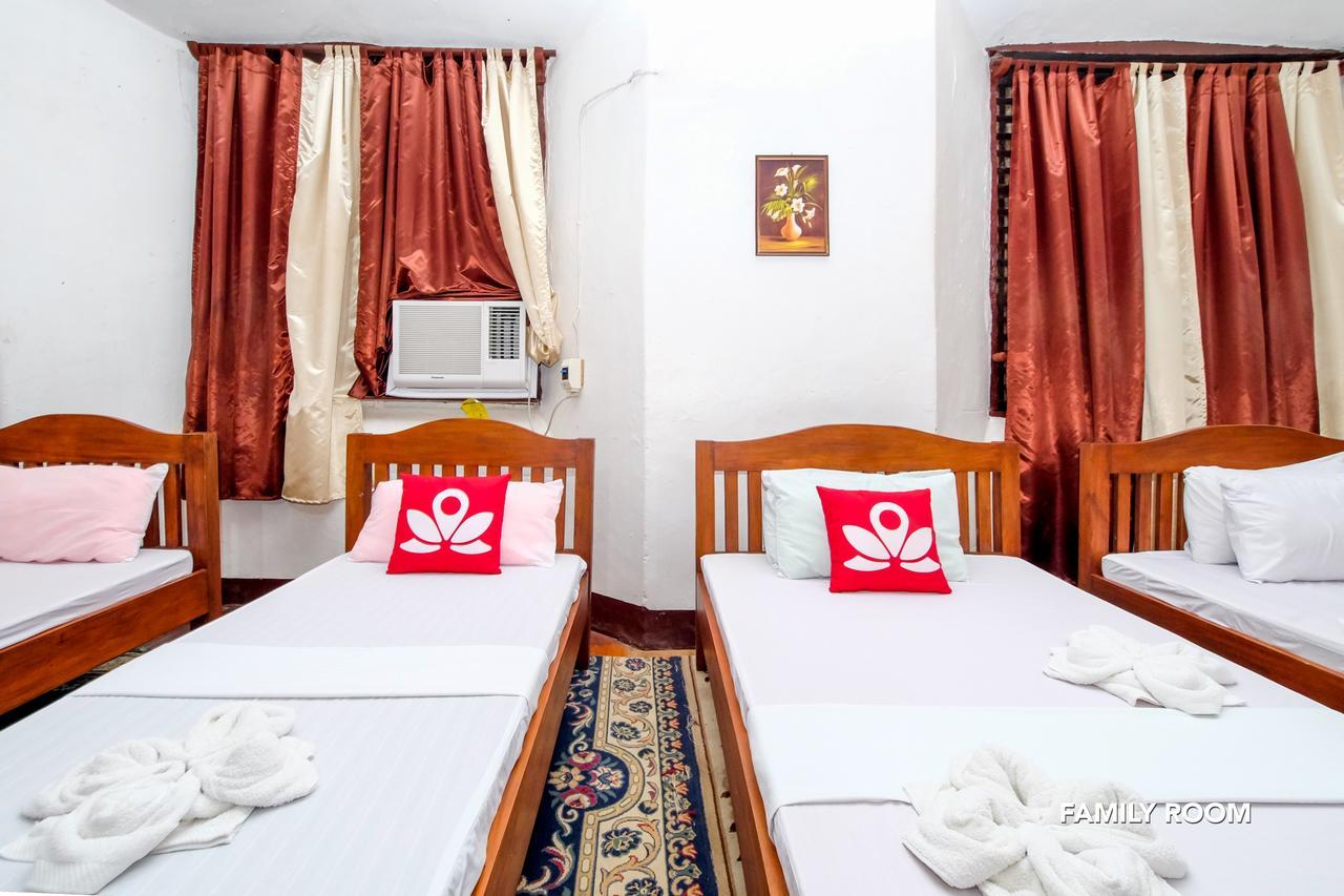 Zen Rooms Calle Crisologo Віган Екстер'єр фото