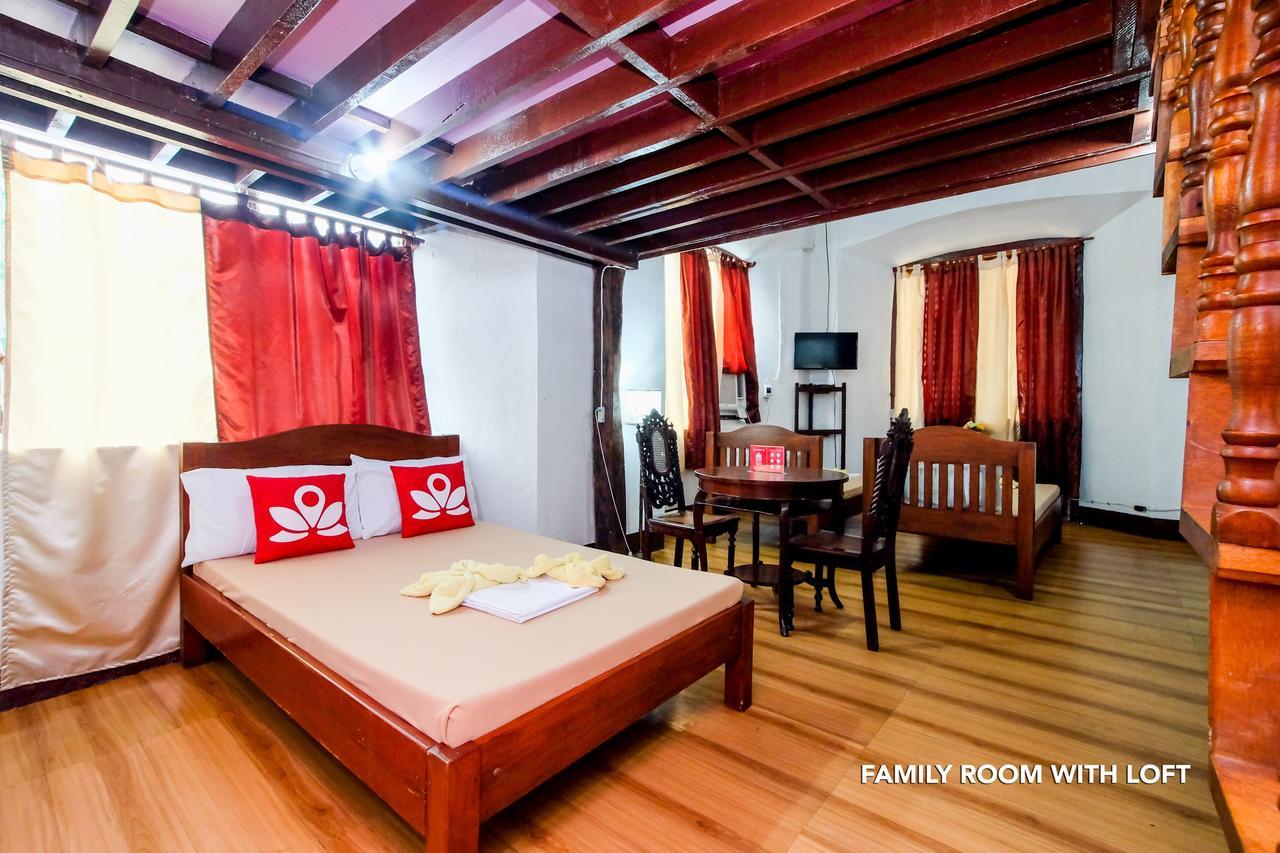 Zen Rooms Calle Crisologo Віган Екстер'єр фото